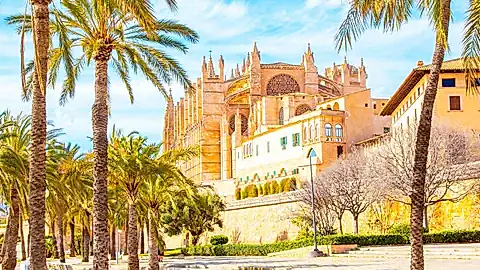 Spanien